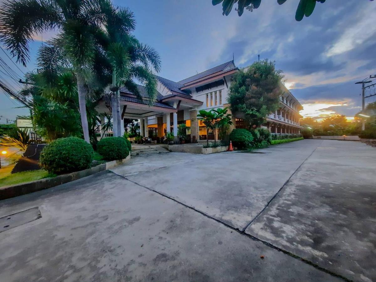 Ariya Inn Chiangrai Chiang Rai Buitenkant foto